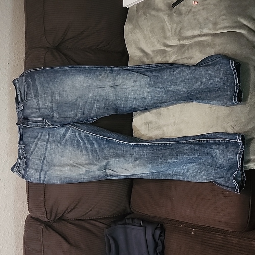 Express Jean's Kingston Classic Fit Regular Rise BootStrap Cut